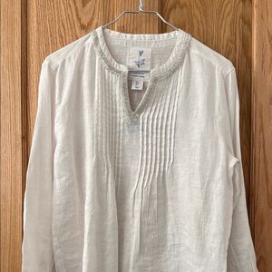 Calypso St. Barth 
Linen Blouse with Silver Detail
